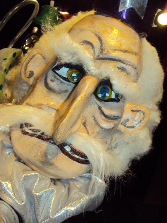 Gros plan sur un visage de vieil homme