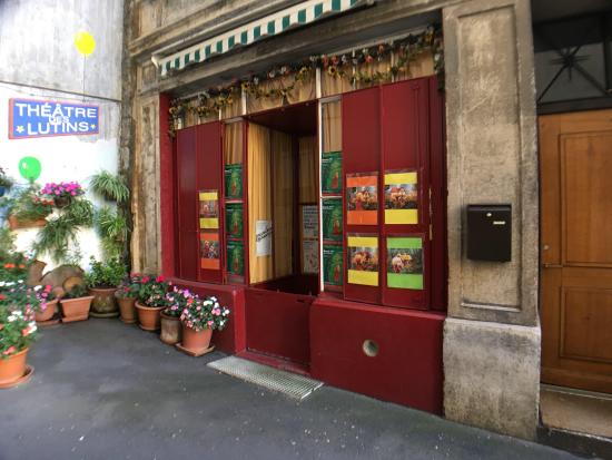 Entrée du Théâtre des Lutins