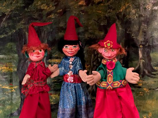 Trois lutins, Forêt de Lutignole