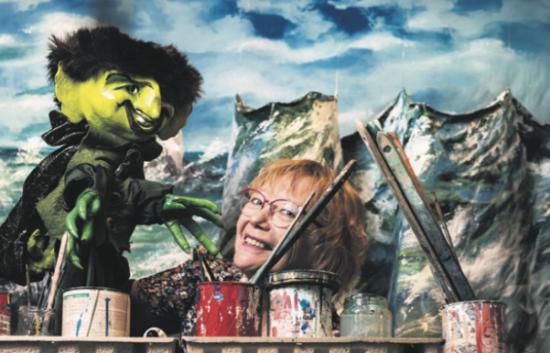 Marie-Jeanne Plaar et la marionnette Garougriffou